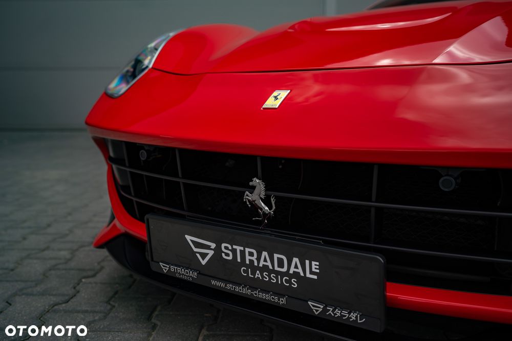 Ferrari F12berlinetta - 17