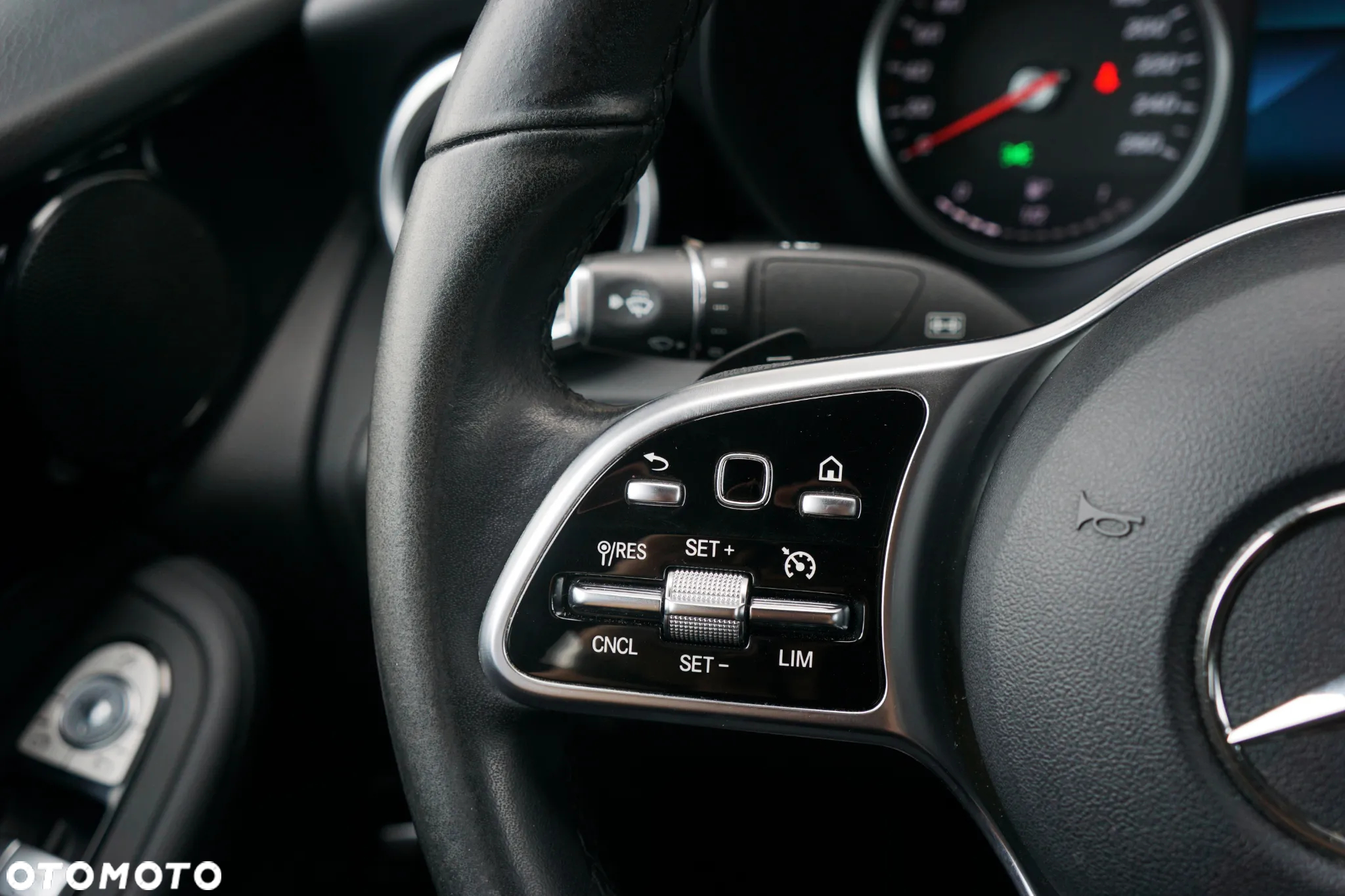 Mercedes-Benz GLC Coupe 200 4-Matic - 22