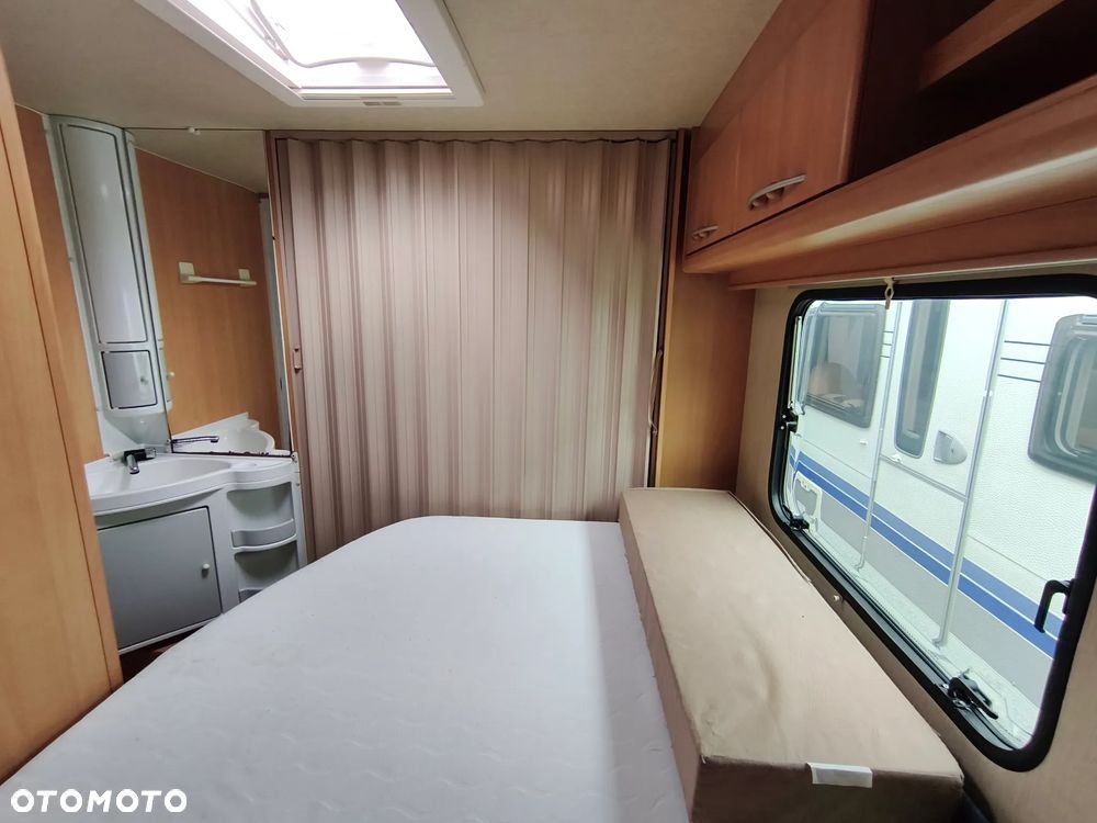 Adria - 30