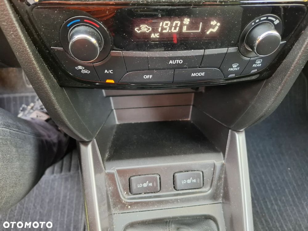 Suzuki Vitara - 23