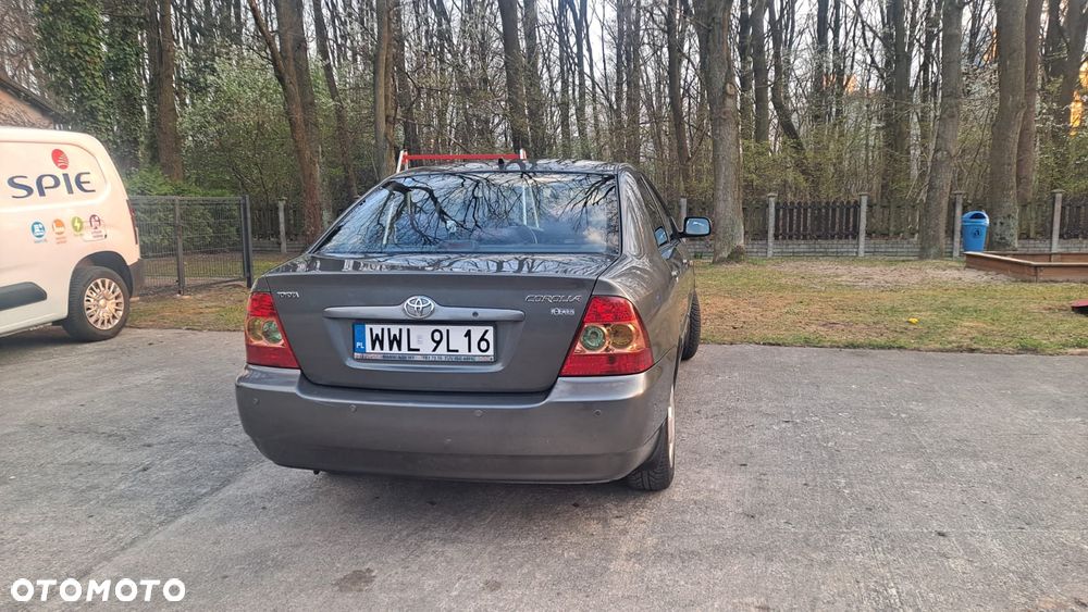 Toyota Corolla 1.4 VVT-i Terra - 1