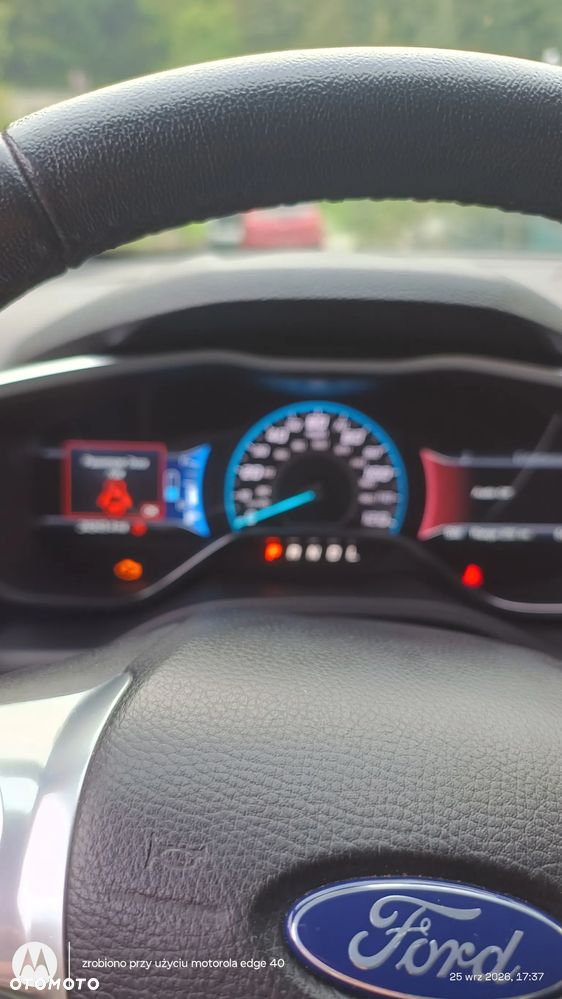 Ford C-MAX - 11