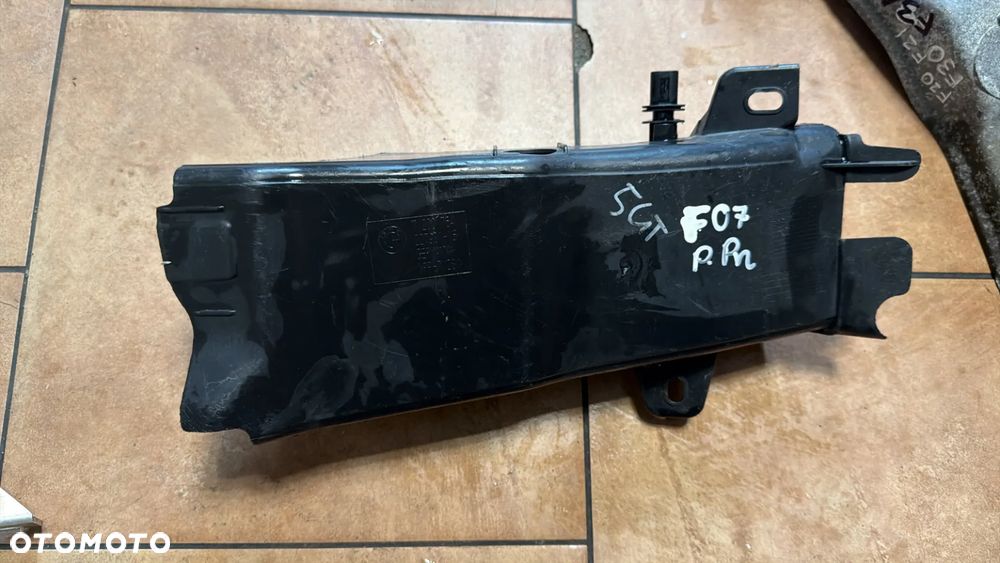 WLOT KANAŁ POWIETRZA PRAWY PRZÓD BMW 5 F07 GT 7200764 - 1
