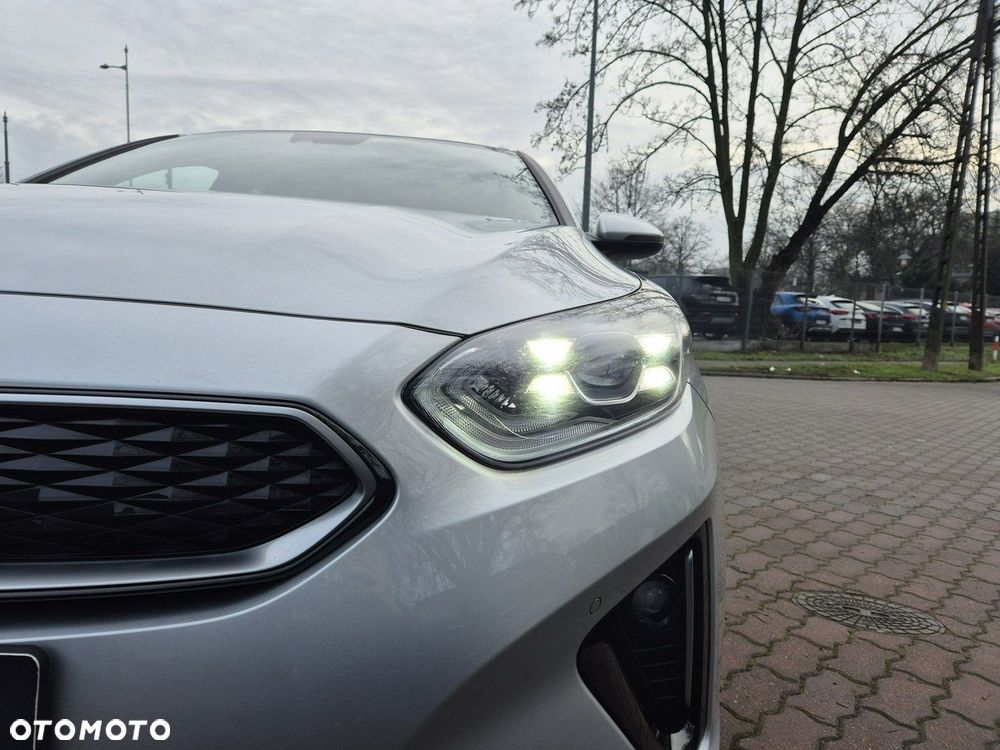 Kia Ceed 1.6 GDI PHEV L Business Line DCT - 22