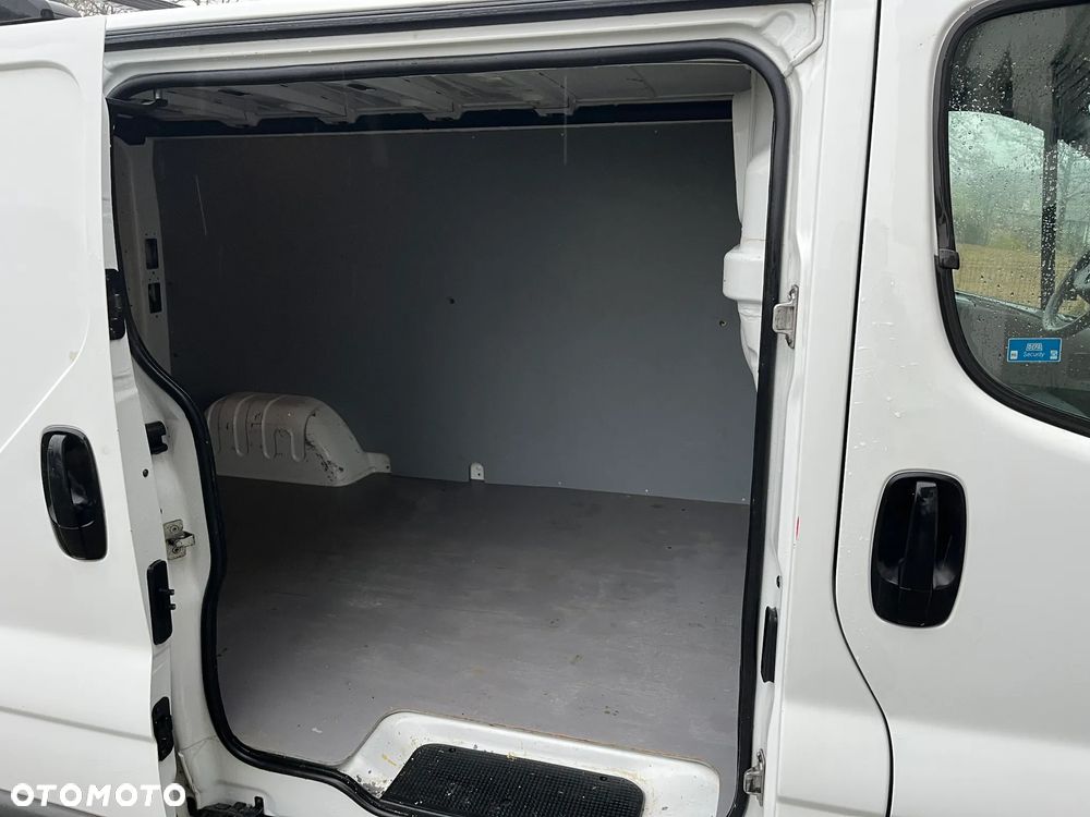 Opel Vivaro - 5