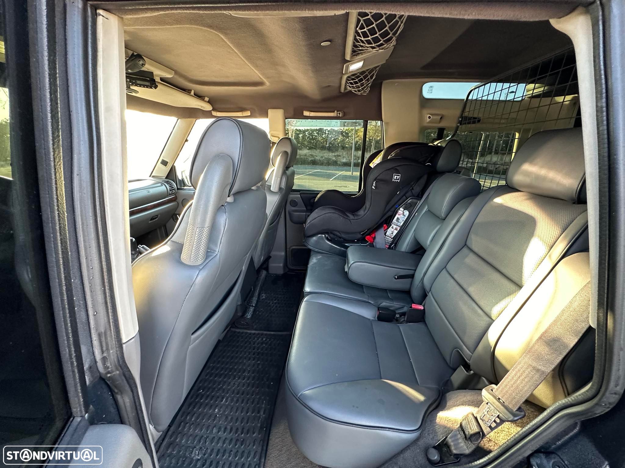 Land Rover Discovery 2.5 TD5 - 7