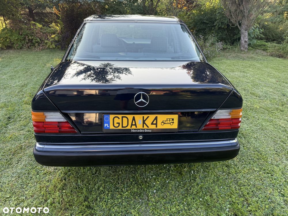 Mercedes-Benz W124 (1984-1993) - 7