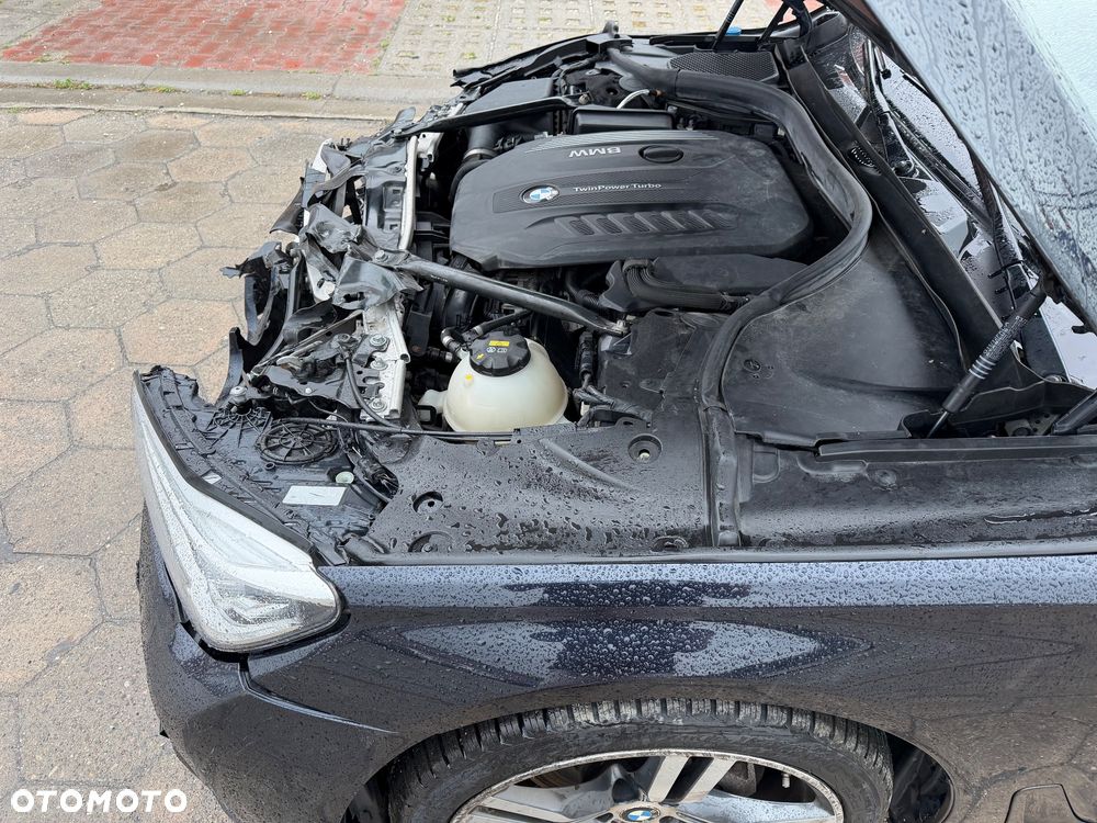 BMW Seria 7 740d xDrive - 33