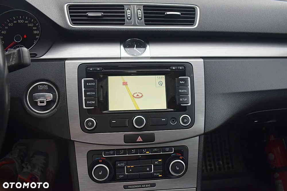 Volkswagen Passat ver-2-0-tdi-highline - 33