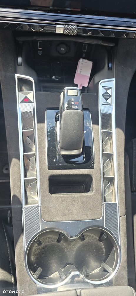 DS Automobiles DS 7 Crossback 1.6 E-Tense Performance Line + - 31