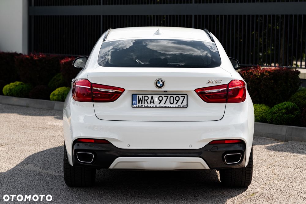 BMW X6 - 11