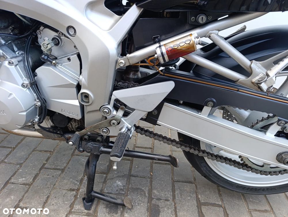 Yamaha FZ6 - 27