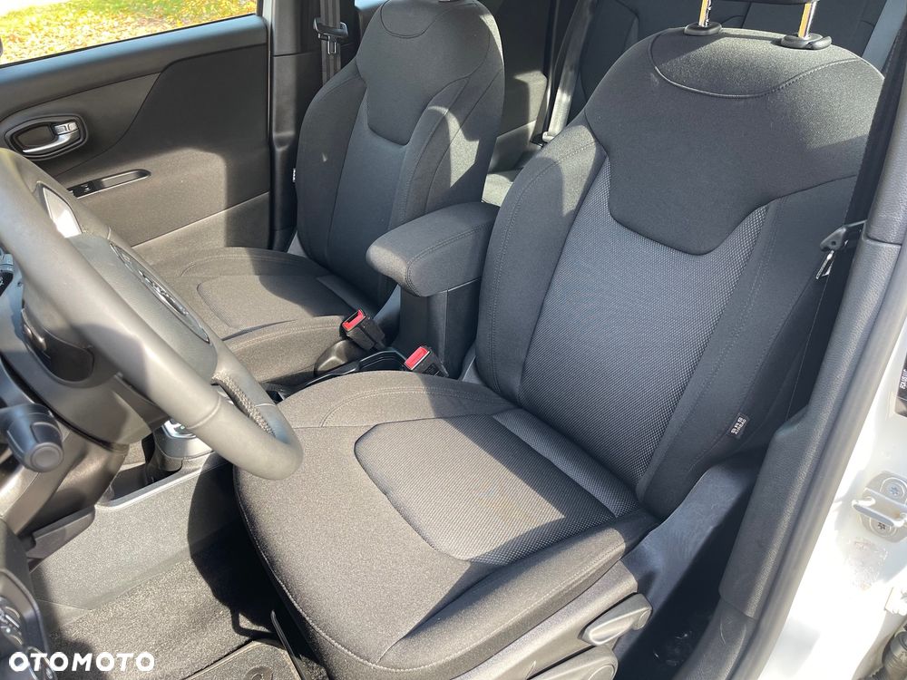 Jeep Renegade 1.3 GSE T4 Turbo Longitude FWD S&S - 30