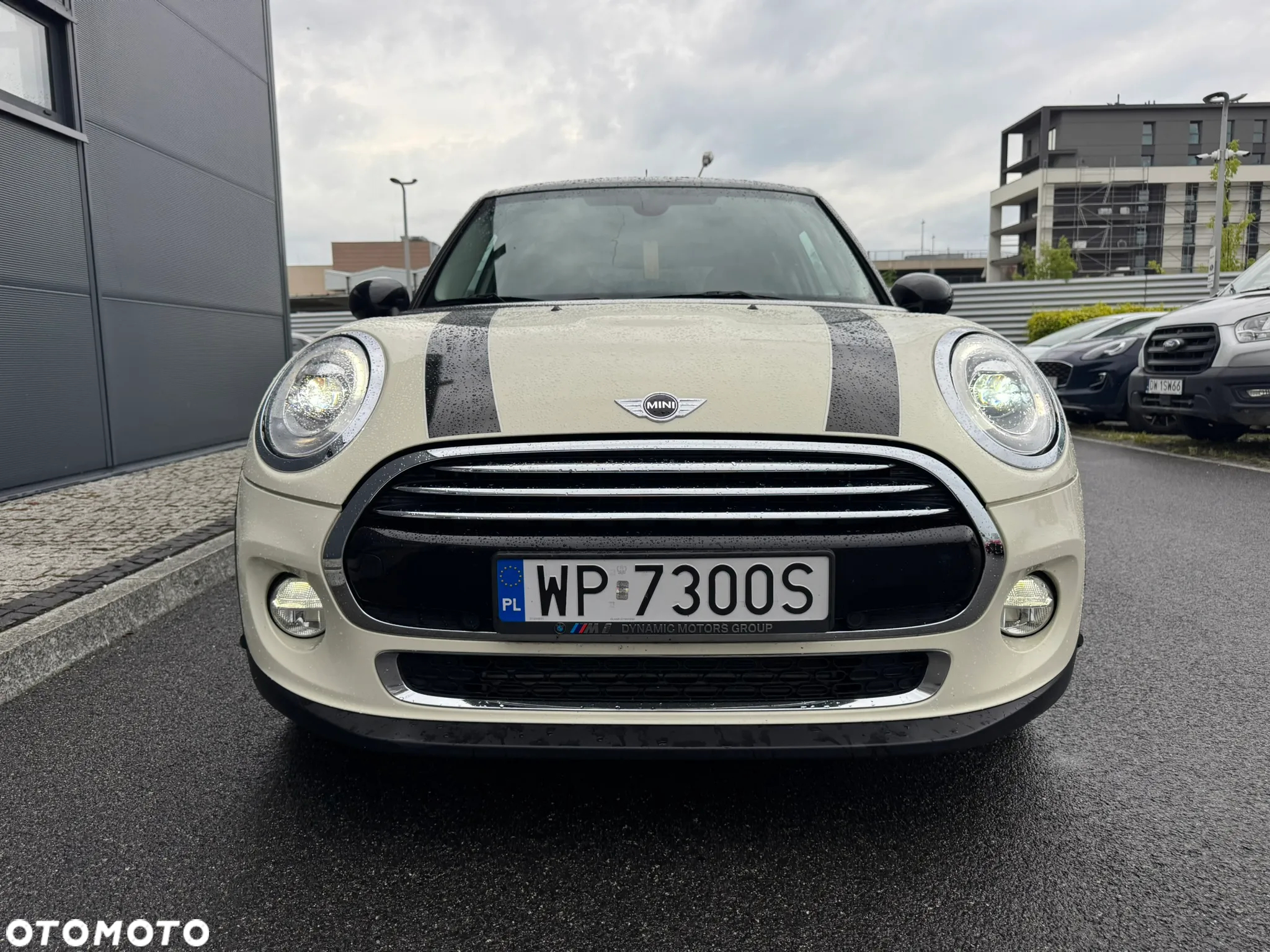 MINI Cooper Standard - 2