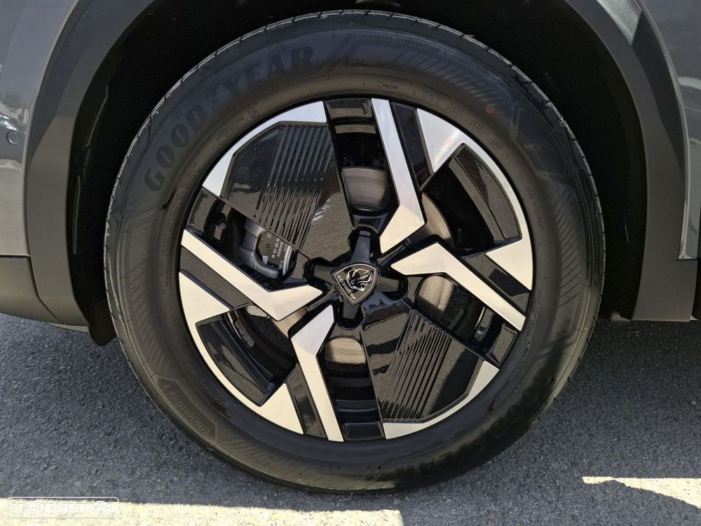 Peugeot e-2008 54 kWh Allure - 25