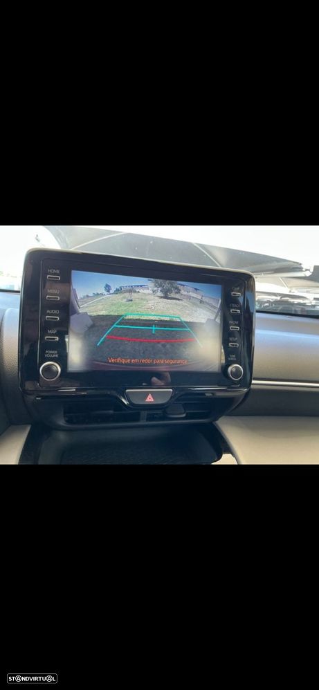 Toyota Yaris Cross 1.5 HDF Comfort - 9