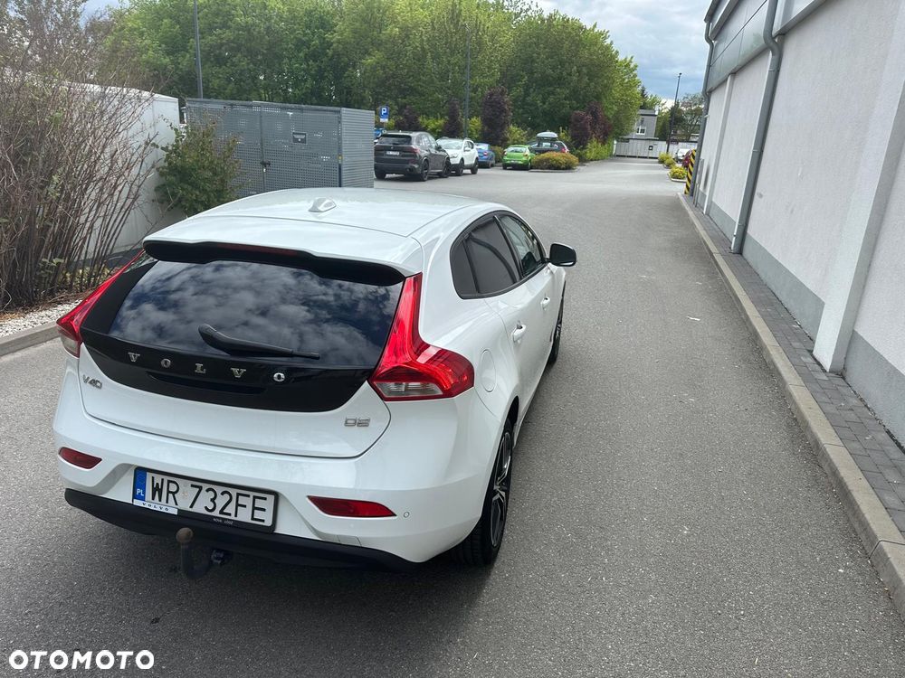 Volvo V40 D2 Drive-E Momentum - 20