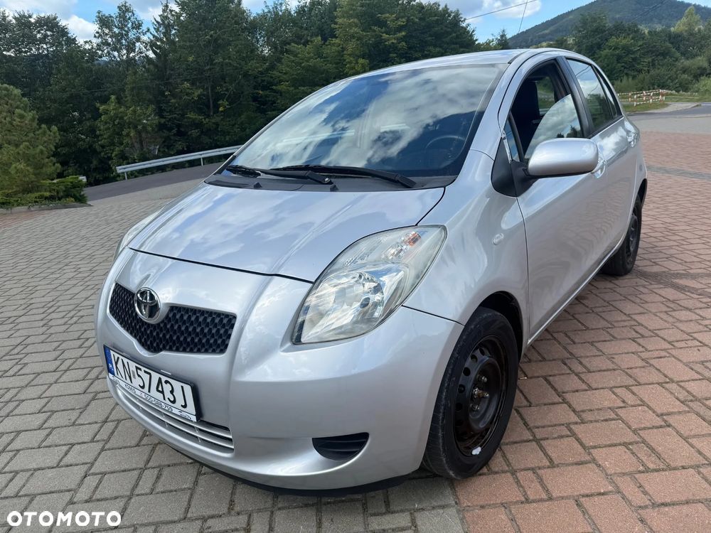 Toyota Yaris 1.0 Active - 3