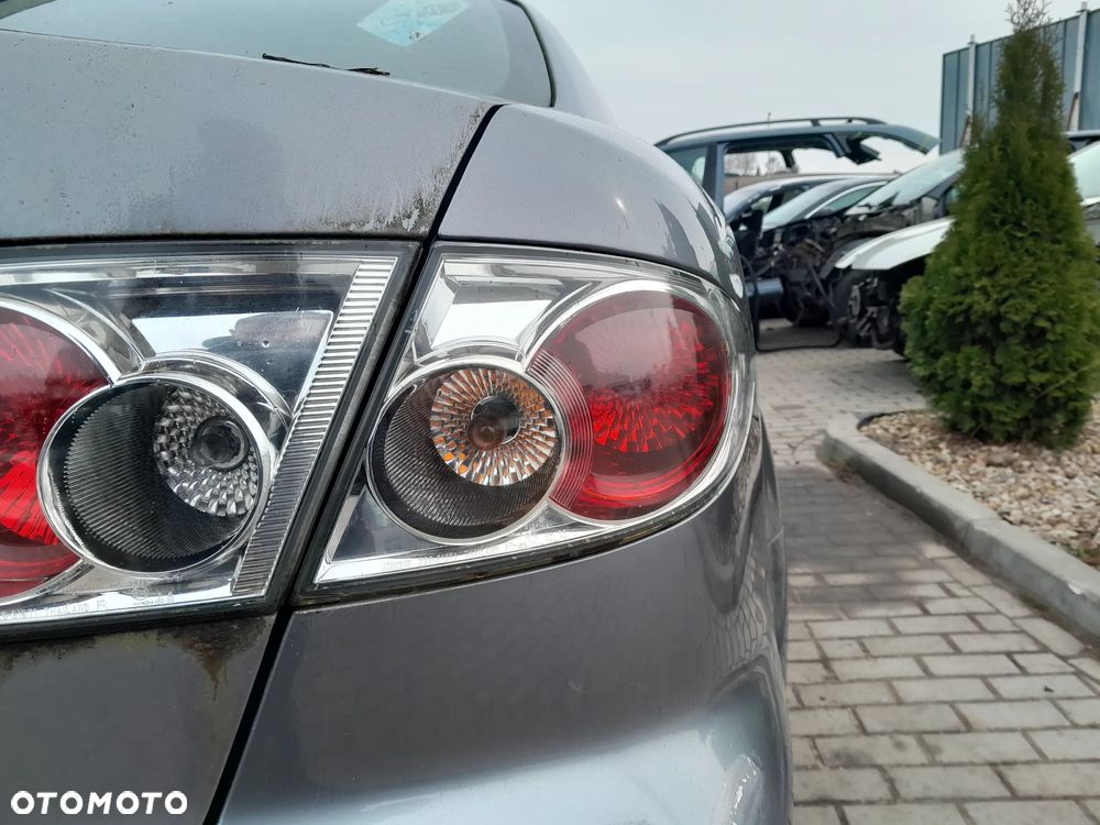 MAZDA 6 GG/GY LAMPA TYLNA PRAWA W BŁOTNIK - 2