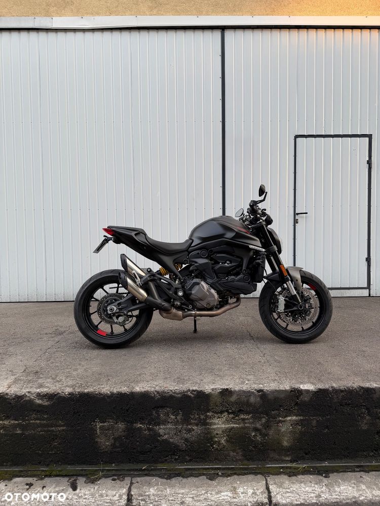 Ducati Monster - 10