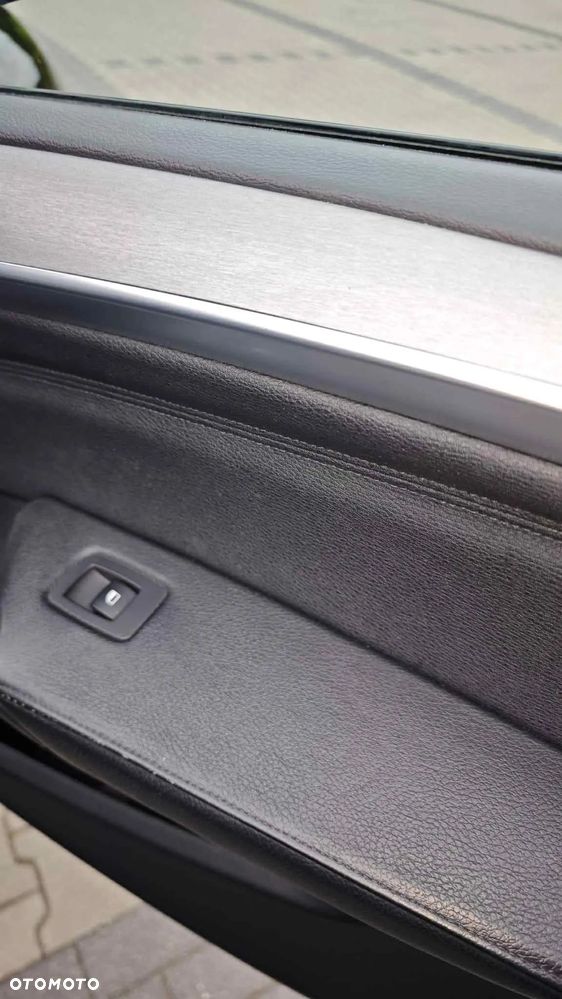 BMW X5 4.0d xDrive - 32