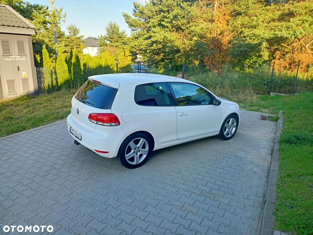 Volkswagen Golf VI 1.4 Comfortline - 5