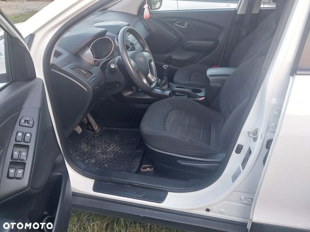 Hyundai ix35 - 9