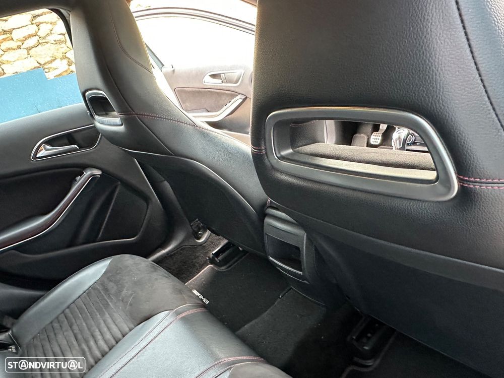 Mercedes-Benz A 200 CDI BE AMG Line - 32