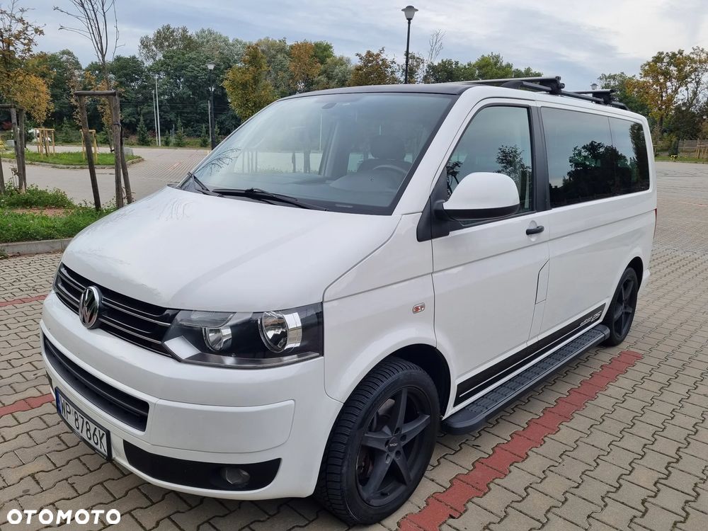 Volkswagen Multivan - 2