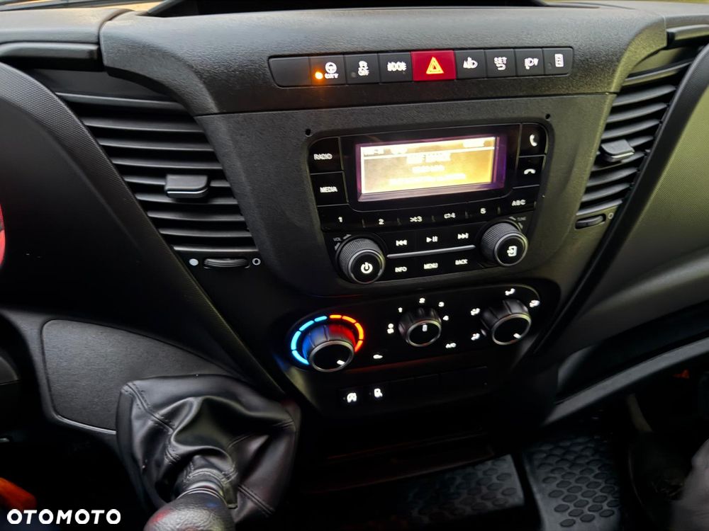 Iveco Daily 35S140, 2.3 140KM, L4H3, 20tys przebieg, Jak nowe - 28