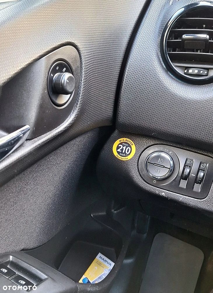Opel Meriva 1.4 T Cosmo - 27