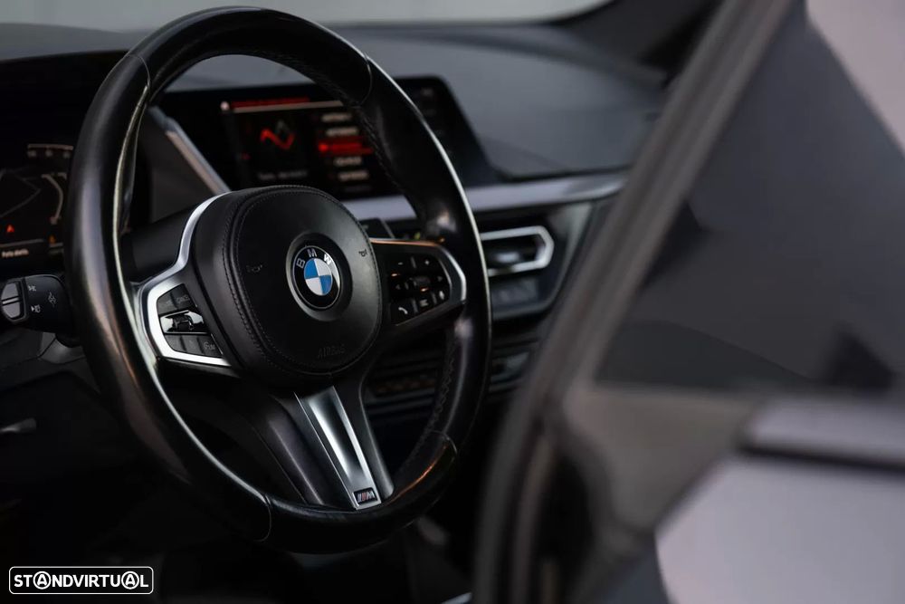 BMW 216 Gran Coupé d Pack Desportivo M - 4
