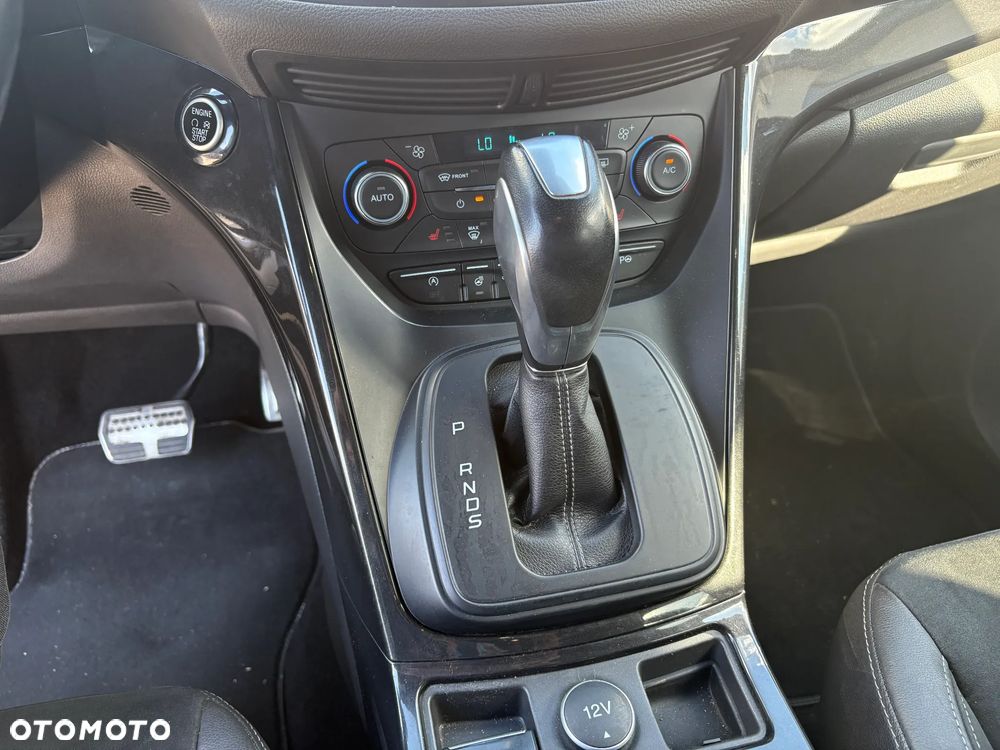 Ford Kuga 2.0 TDCi 4x4 ST-Line - 18