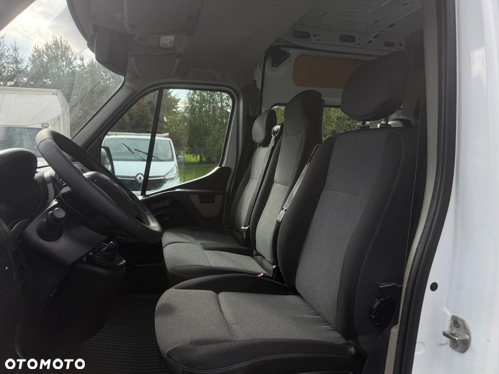 Renault Master / L3H2 / BRYGADÓWKA / 7 osobowa / ZABUDOWA/ 2.3D / FV23% / L3 H2 / - 7