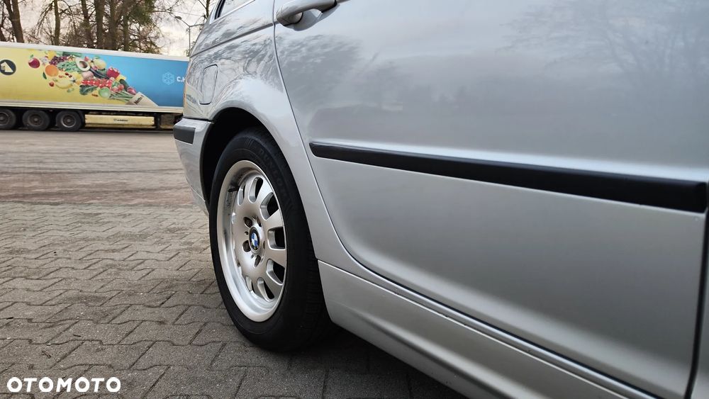 BMW Seria 3 320i Edition Lifestyle - 33