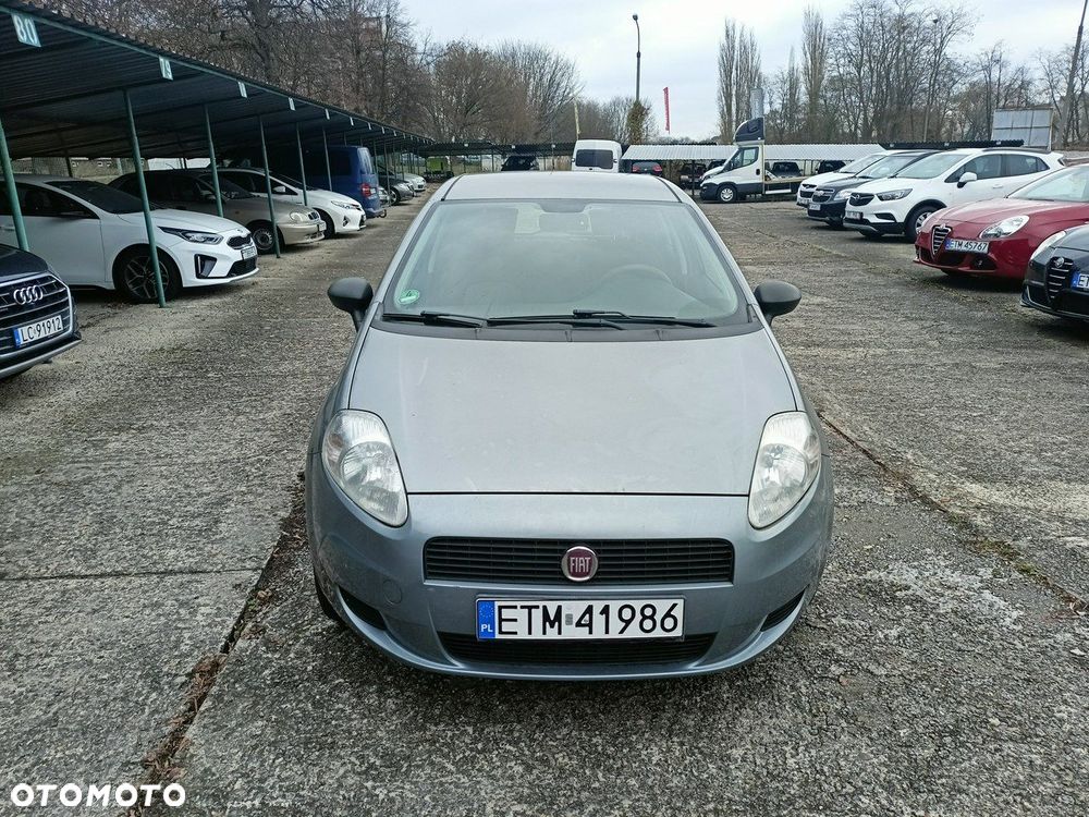 Fiat Grande Punto - 2
