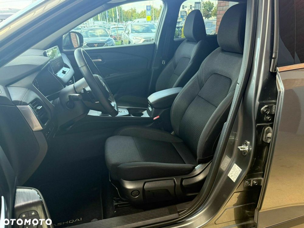 Nissan Qashqai - 10