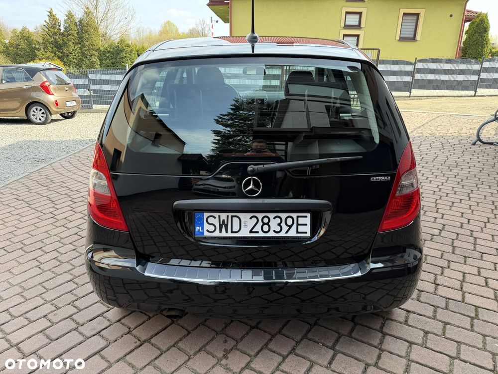 Mercedes-Benz Klasa A 150 Elegance Edition 10 - 39