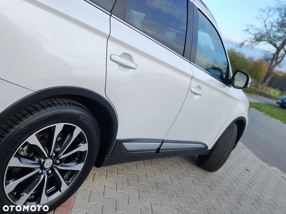 Mitsubishi Outlander 2.0 2WD Edition - 12