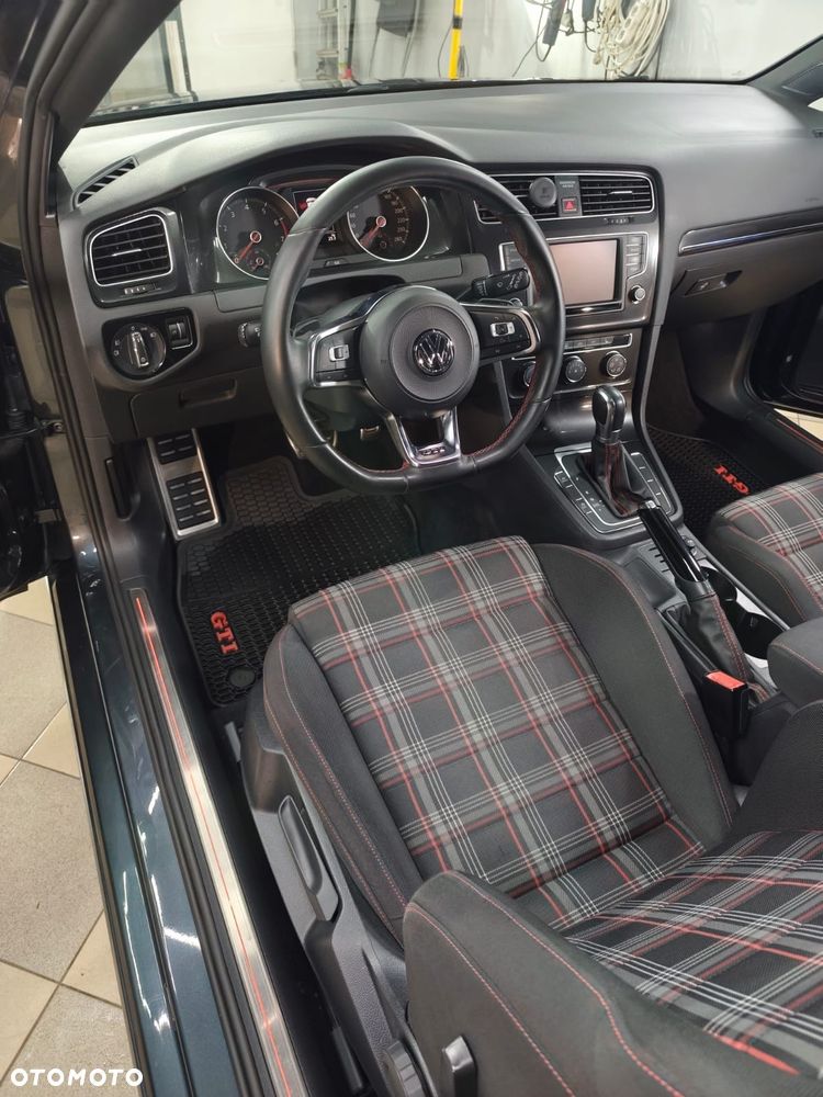 Volkswagen Golf GTI (BlueMotion Technology) DSG - 8