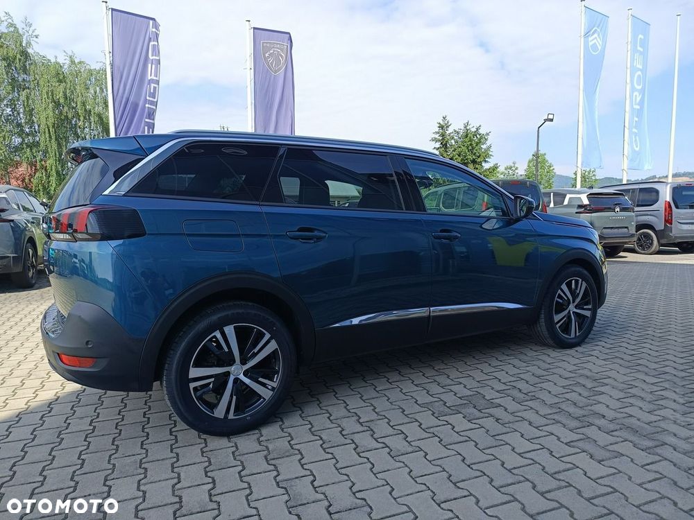 Peugeot 5008 - 6