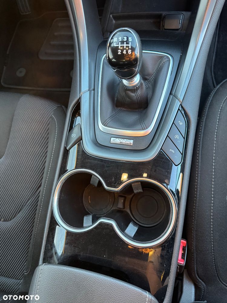 Ford Mondeo 1.5 EcoBoost Titanium - 26