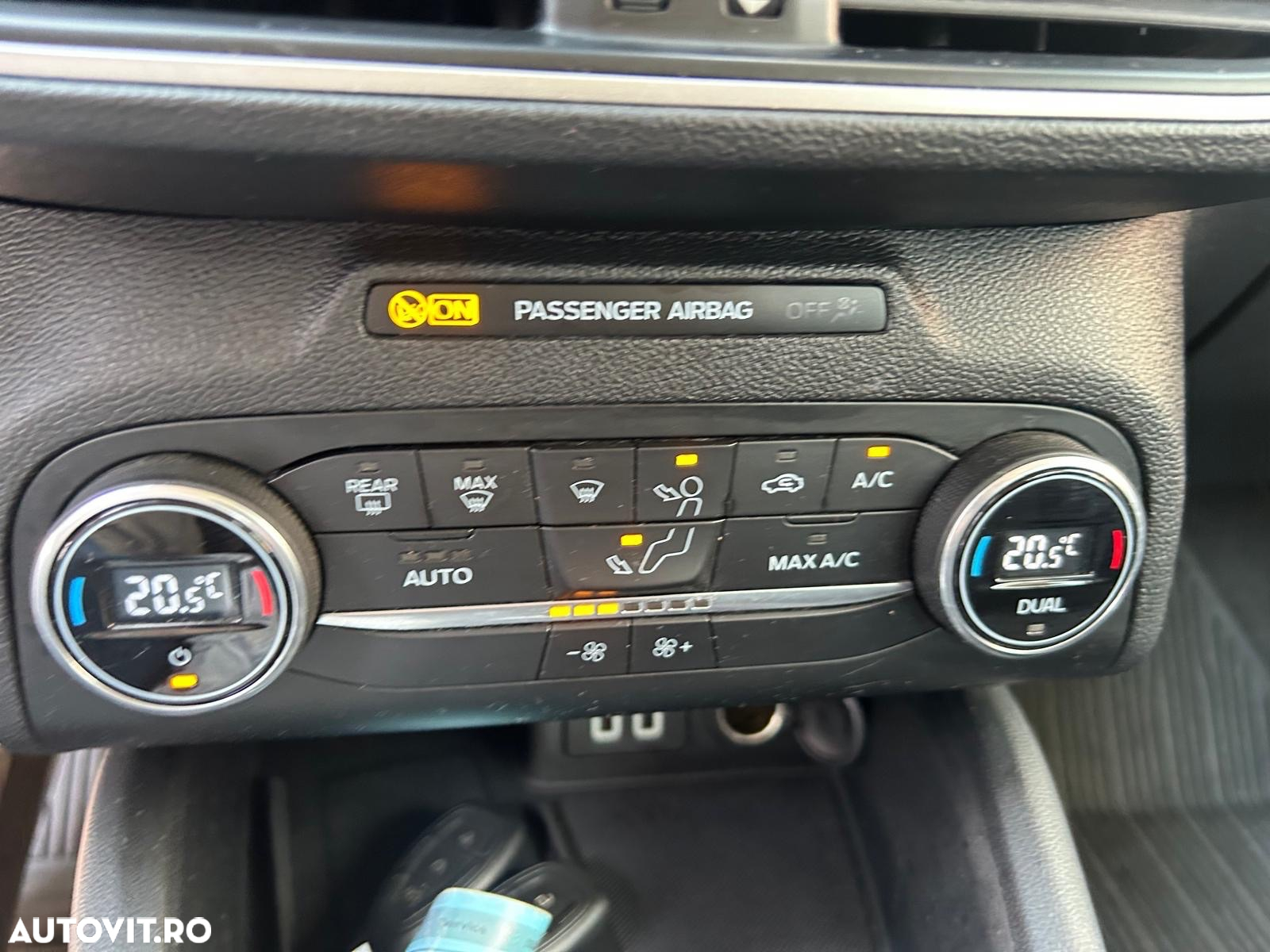 Ford Focus 1.0 EcoBoost Connected - 23