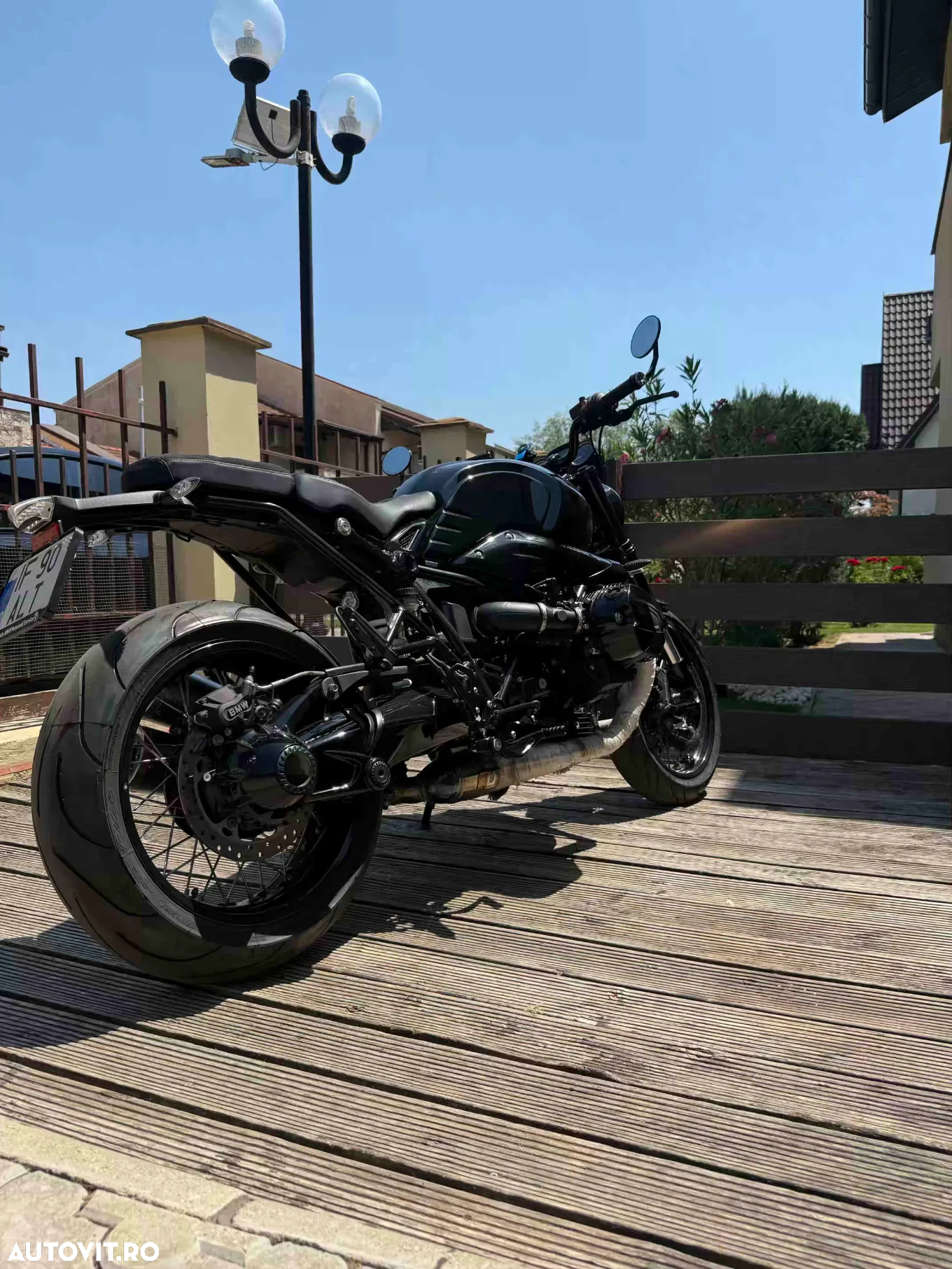 BMW R nineT - 7