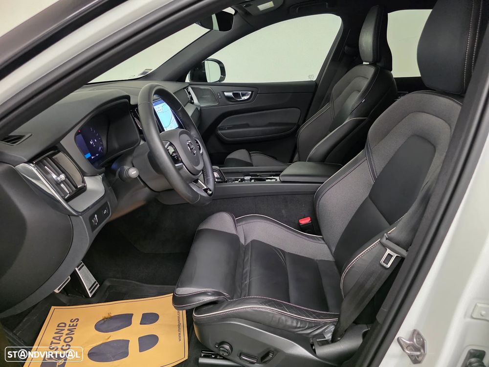 Volvo XC 60 2.0 B5 R-Design AWD - 9