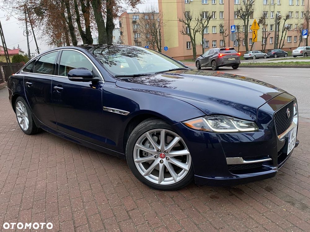 Jaguar XJ 3.0 T Premium Luxury - 32