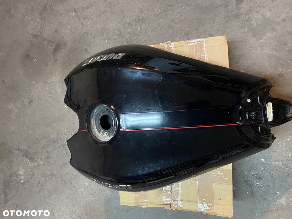 Zbiornik , bak Ducati X diavel S - 3