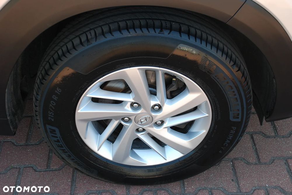 Hyundai Tucson - 30