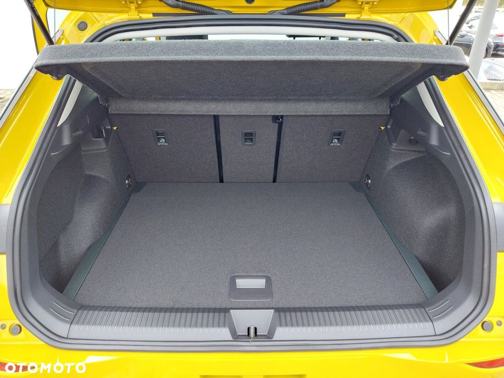 Volkswagen T-Roc 1.5 eTSI Life DSG - 6