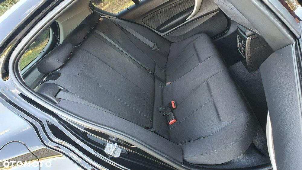 BMW Seria 1 - 10